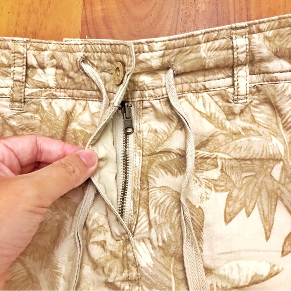 Double Sided Tropical Print & Plain Beige Minimalist & Pattern A Line Mini Skirt - Picture 7 of 15